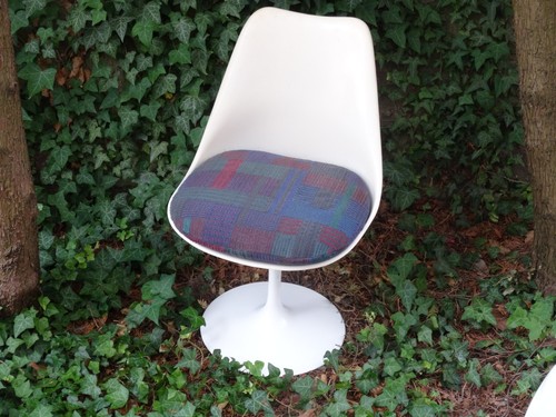 Saarinen tulip chair - chair, a