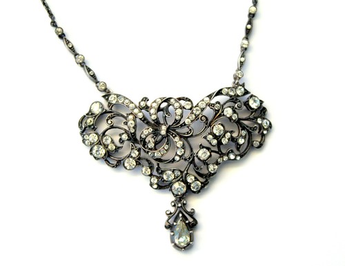 Antica collana knoll - di,